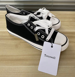 Tonywell Canvas Sneakers -Black