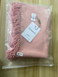 Tonywell Pink Wool Blanket Scarf